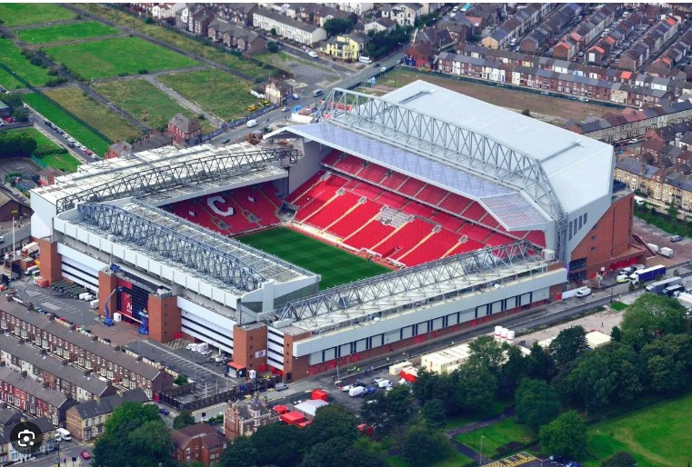 Anfield được xem là 'thánh đường' bóng đá của thành phố Liverpool