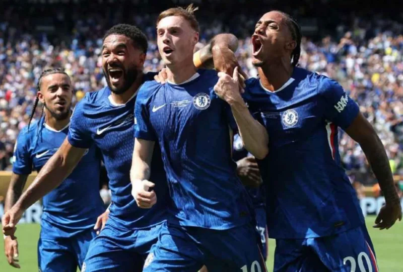 Chelsea đang xây dựng đội hình trẻ với mục tiêu trở lại nhóm cạnh tranh danh hiệu Premier League.